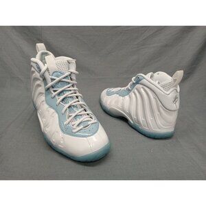 Nike Boys Little Posite One (GS) Sneakers Aura Blue White Size 3.5 NEW NO BOX!